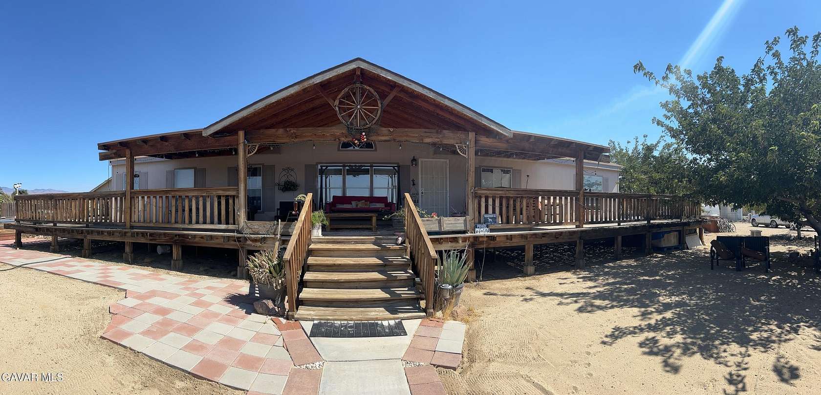 2.48 Acres of Residential Land with Home for Sale in Rosamond, California