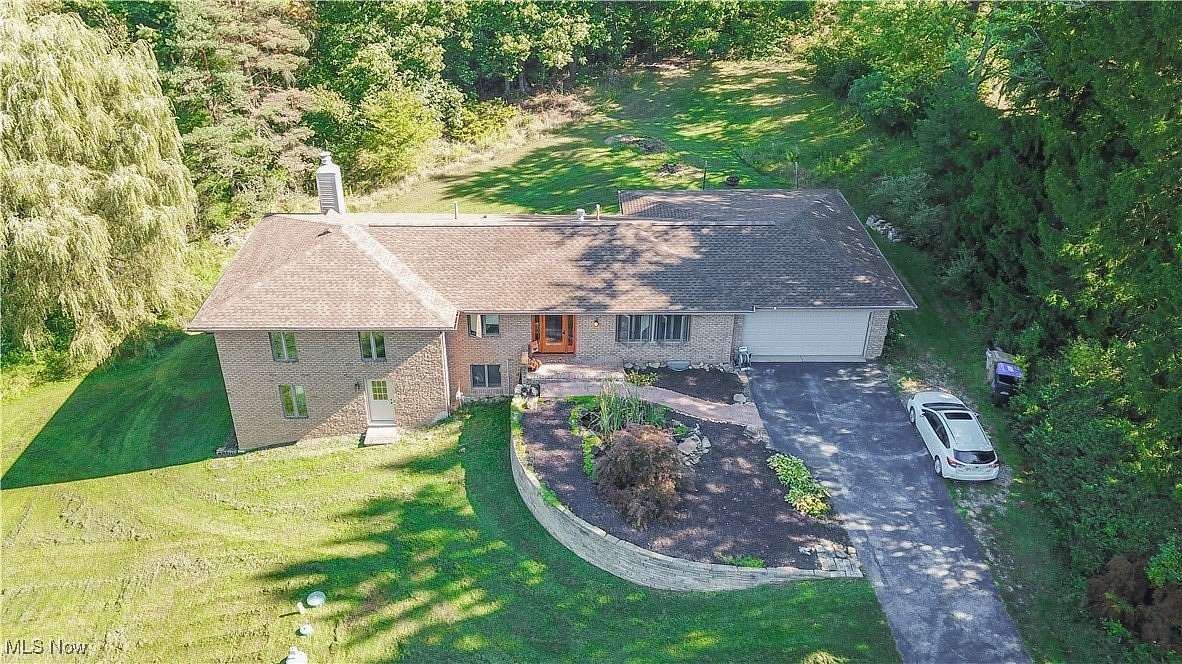 1.6 Acres of Residential Land with Home for Sale in Cuyahoga Falls, Ohio