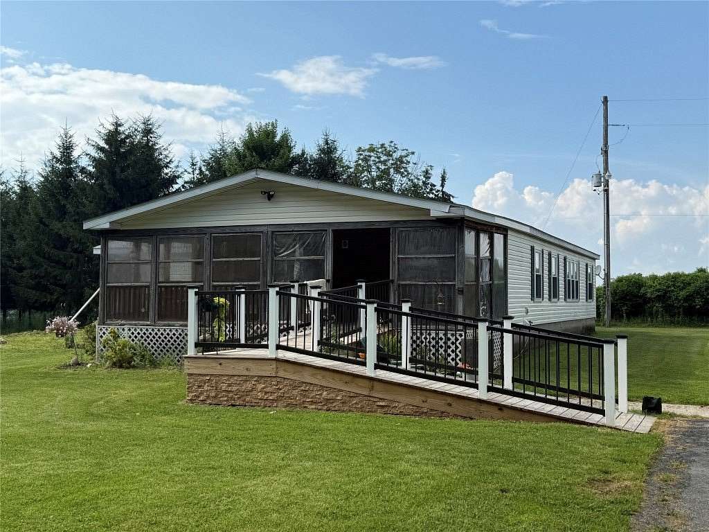 54.7 Acres of Recreational Land with Home for Sale in Union City, Pennsylvania