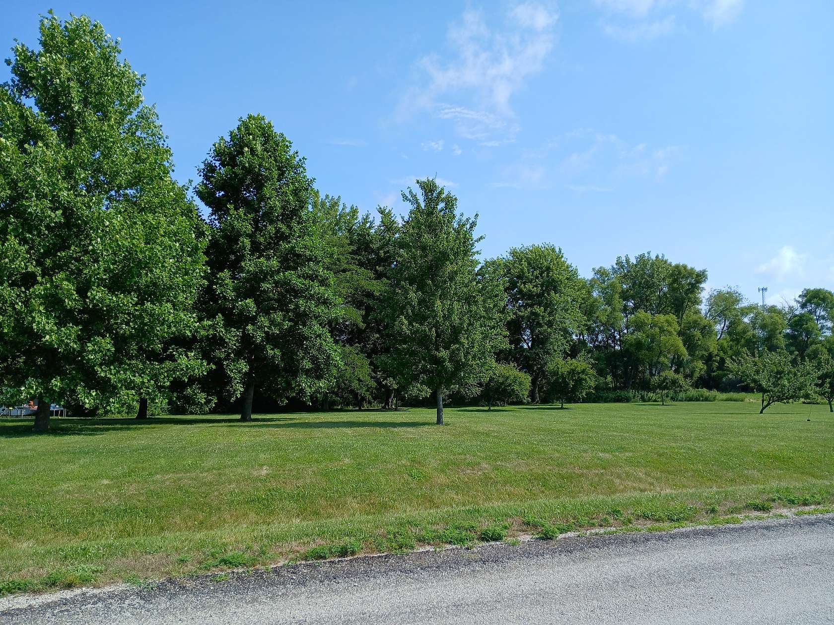 1.2 Acres of Residential Land for Sale in Kincaid, Illinois