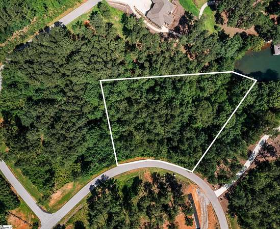 1.14 Acres of Residential Land for Sale in West Union, South Carolina