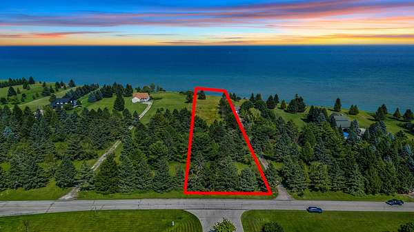 2 Acres of Residential Land for Sale in Kewaunee, Wisconsin