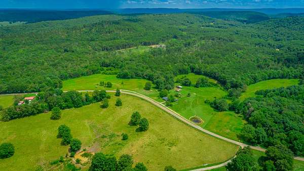 37 Acres of Land for Sale in Pikeville, Tennessee