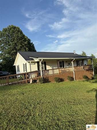 1.77 Acres of Residential Land with Home for Sale in Austin, Kentucky