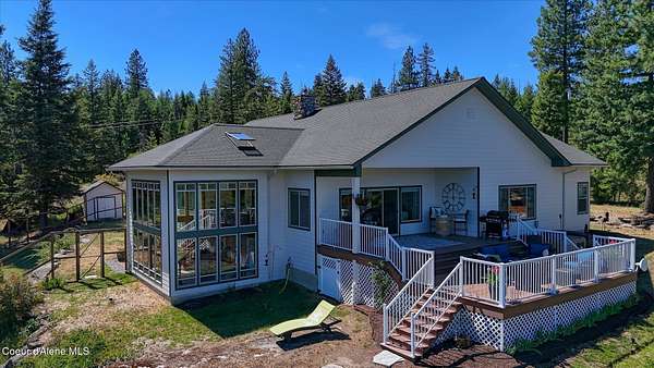 5 Acres of Residential Land with Home for Sale in Cocolalla, Idaho