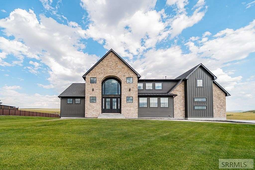 2.32 Acres of Residential Land with Home for Sale in Idaho Falls, Idaho