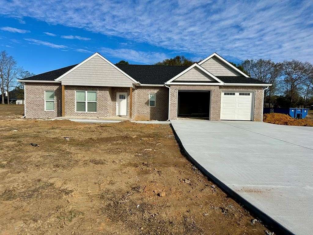 1.58 Acres of Land with Home for Sale in Headland, Alabama