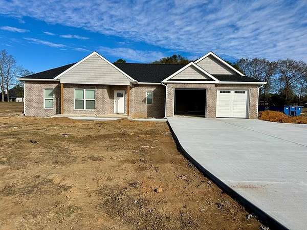 1.58 Acres of Land with Home for Sale in Headland, Alabama