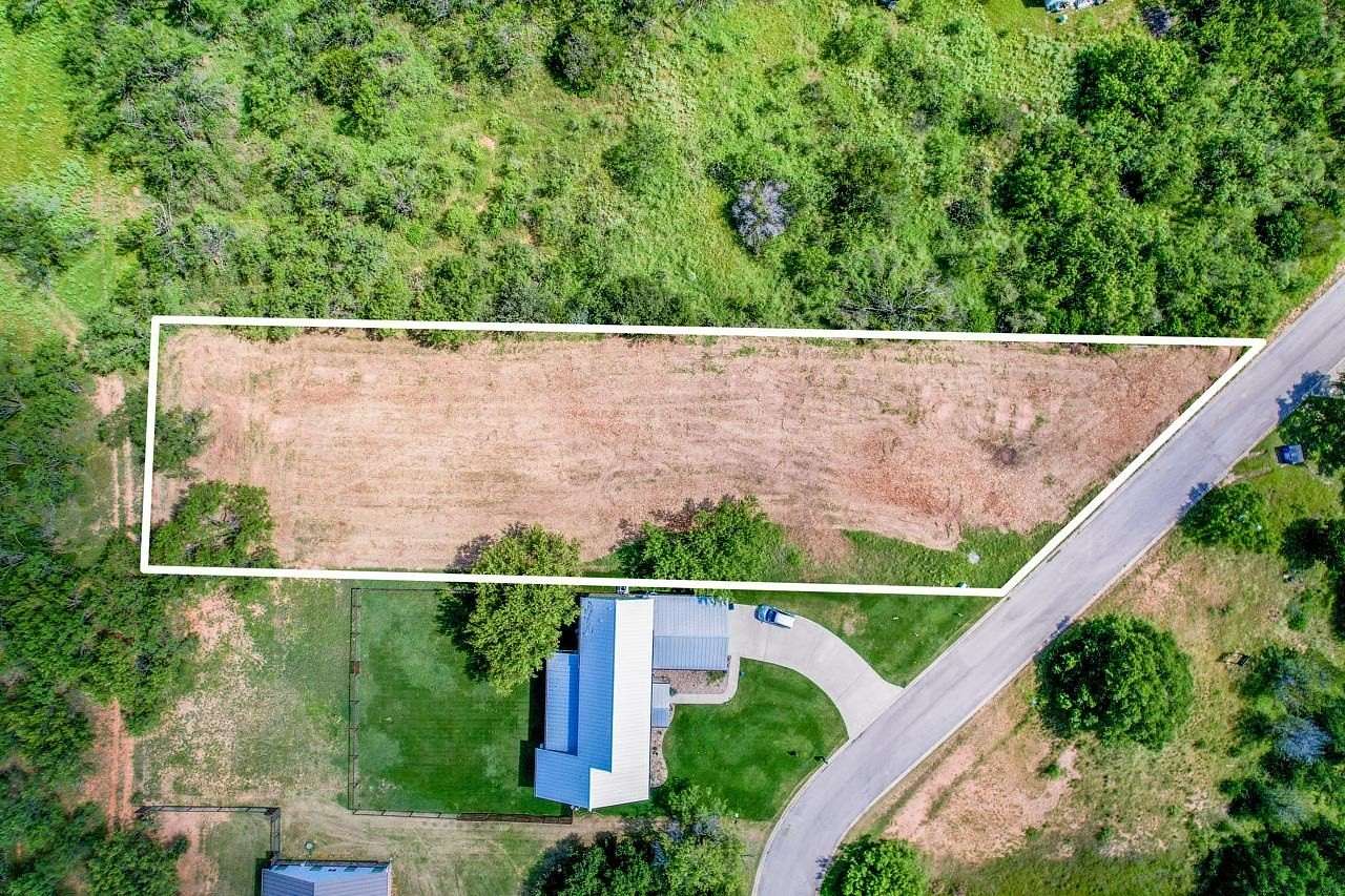 0.71 Acres of Residential Land for Sale in Kingsland, Texas