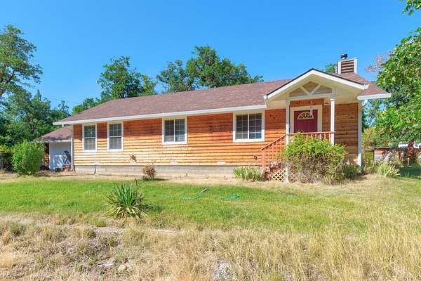 10.2 Acres of Land with Home for Sale in Selma, Oregon