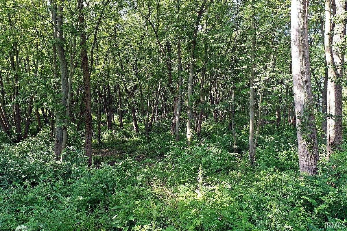 4.7 Acres of Residential Land for Sale in Anderson, Indiana