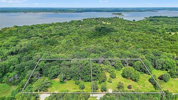 1.81 Acres of Residential Land for Sale in Pottsboro, Texas