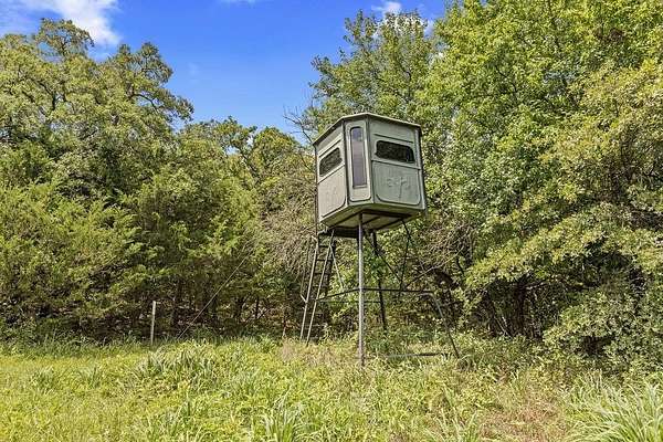 101 Acres of Recreational Land & Farm for Sale in St. Jo, Texas