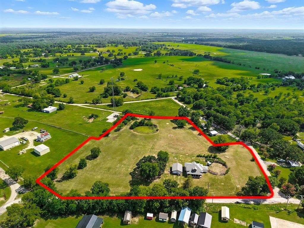4.83 Acres of Land with Home for Sale in Alba, Texas