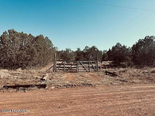 4.4 Acres of Residential Land for Sale in Ash Fork, Arizona