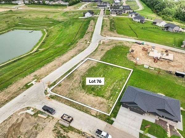 0.39 Acres of Residential Land for Sale in Dubuque, Iowa