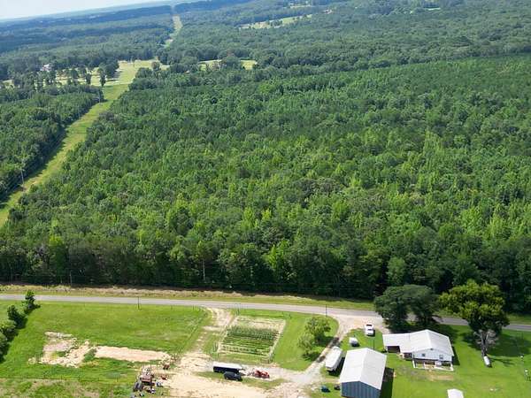 18.3 Acres of Recreational Land for Sale in Haleyville, Alabama