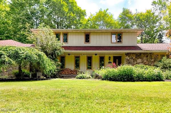 4.3 Acres of Residential Land with Home for Sale in Novelty, Ohio