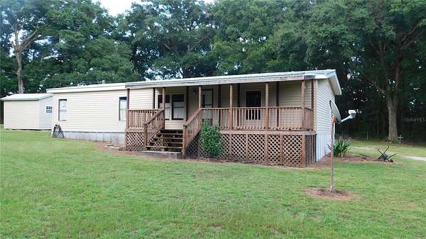 5 Acres of Land with Home for Lease in Alachua, Florida