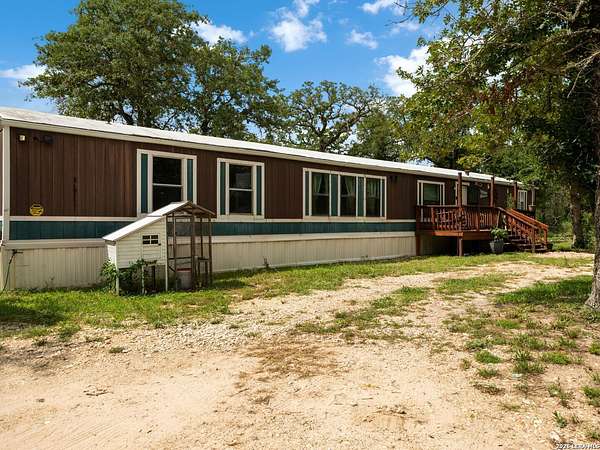 1.77 Acres of Residential Land with Home for Sale in La Vernia, Texas