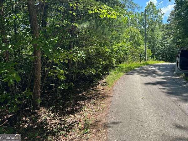 3.14 Acres of Residential Land for Sale in Sautee-Nacoochee, Georgia
