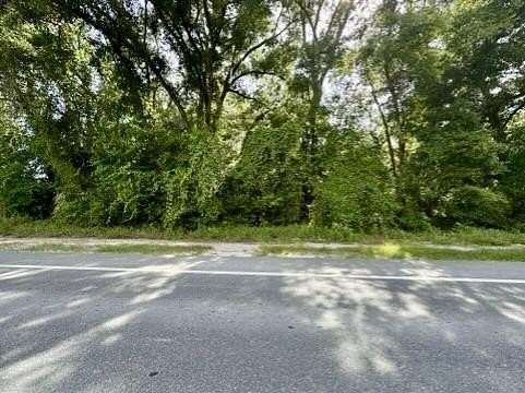 2.22 Acres of Commercial Land for Sale in Bell, Florida