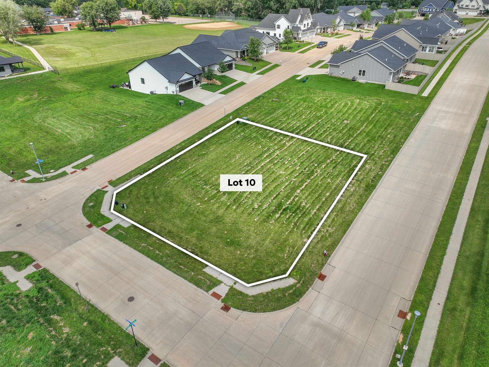0.24 Acres of Residential Land for Sale in Dubuque, Iowa