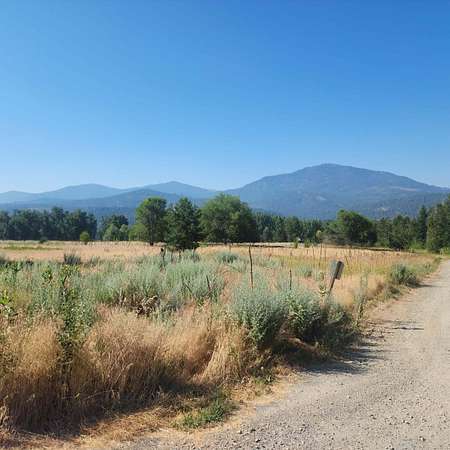 7.83 Acres of Residential Land for Sale in Kettle Falls, Washington