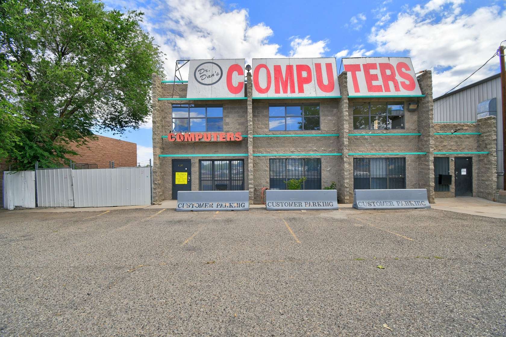 0.28 Acres of Mixed-Use Land for Sale in Albuquerque, New Mexico