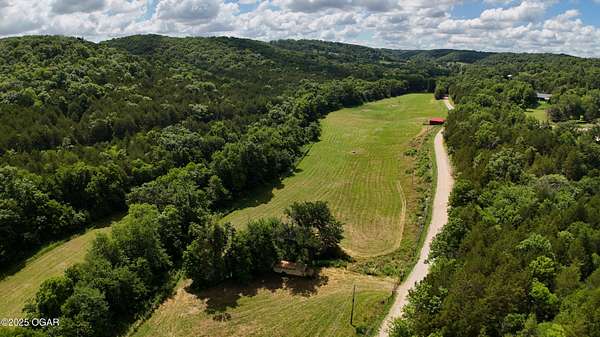 26 Acres of Agricultural Land for Sale in Aurora, Missouri