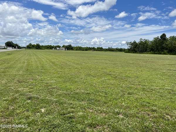 0.6 Acres of Residential Land for Sale in Gueydan, Louisiana