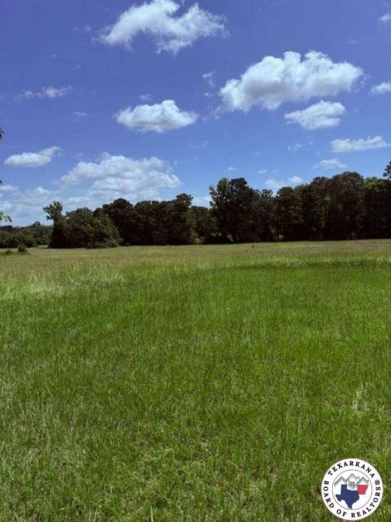 8.48 Acres of Residential Land for Sale in Texarkana, Texas