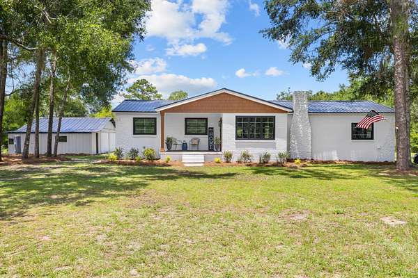 11 Acres of Land with Home for Sale in Branford, Florida