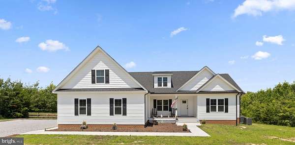 7.1 Acres of Residential Land with Home for Sale in Bumpass, Virginia