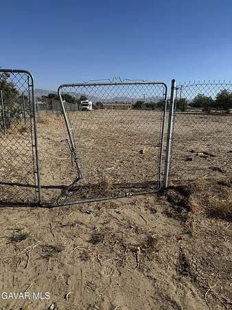 0.91 Acres of Land for Sale in Palmdale, California
