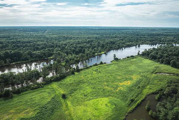 70.5 Acres of Recreational Land for Sale in Wickliffe, Kentucky