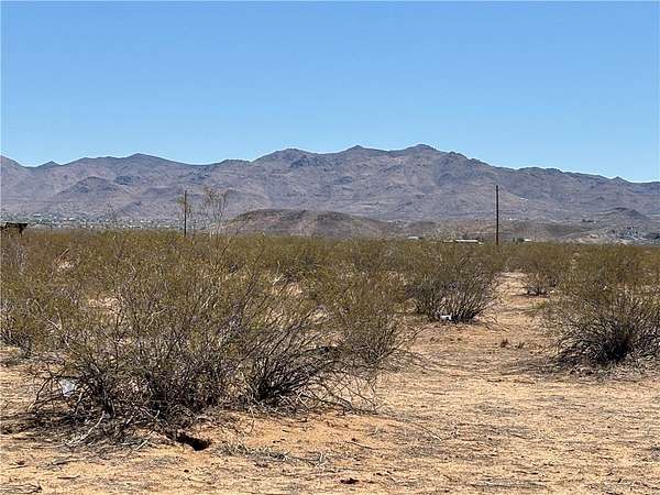 4.9 Acres of Residential Land for Sale in Golden Valley, Arizona
