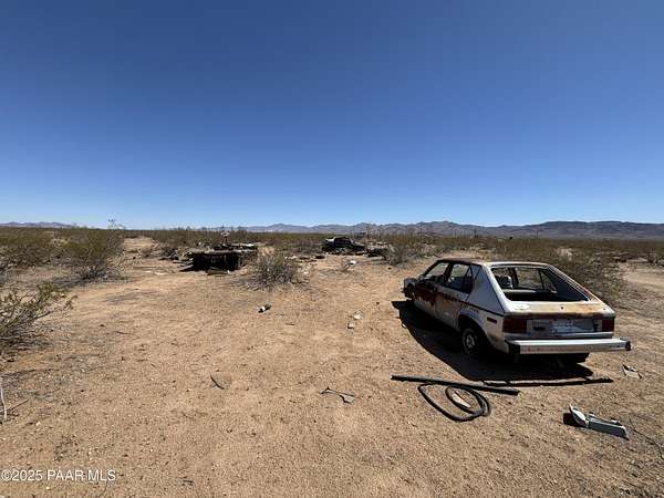 5.12 Acres of Residential Land for Sale in Golden Valley, Arizona