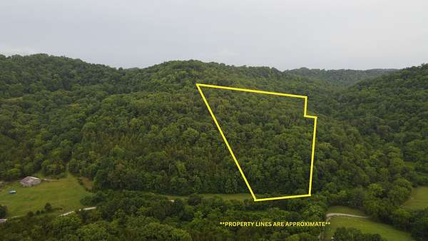 10 Acres of Land for Sale in Pleasant Shade, Tennessee