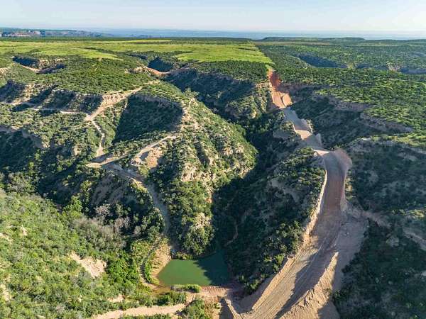 320 Acres of Land with Home for Sale in Silverton, Texas
