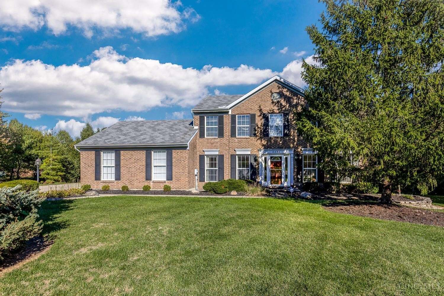 1.6 Acres of Residential Land with Home for Sale in Liberty Township, Ohio