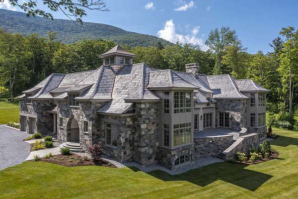 10.5 Acres of Land with Home for Sale in Manchester, Vermont