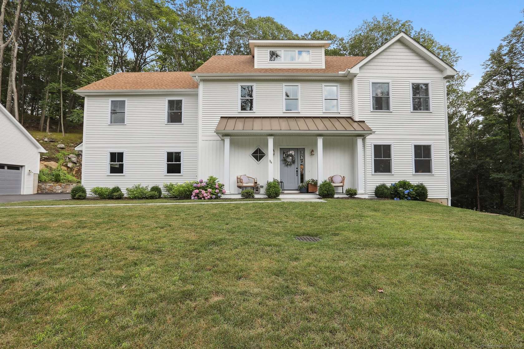 2.16 Acres of Residential Land with Home for Sale in Ridgefield, Connecticut