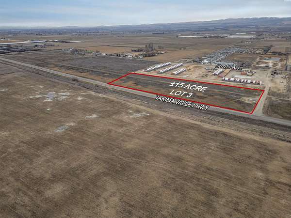 15 Acres of Mixed-Use Land for Sale in Sunnyside, Washington