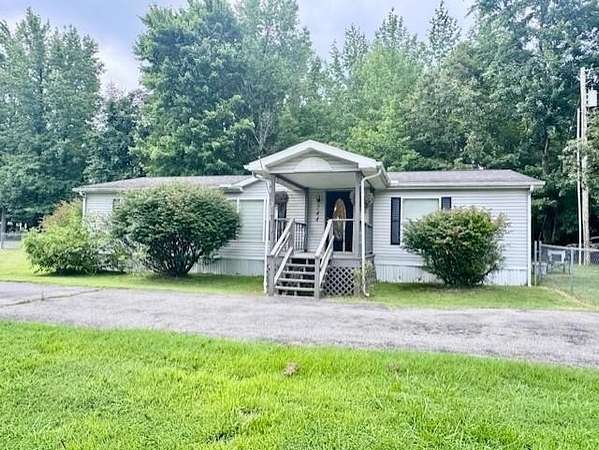 7.1 Acres of Residential Land with Home for Sale in Madisonville, Kentucky