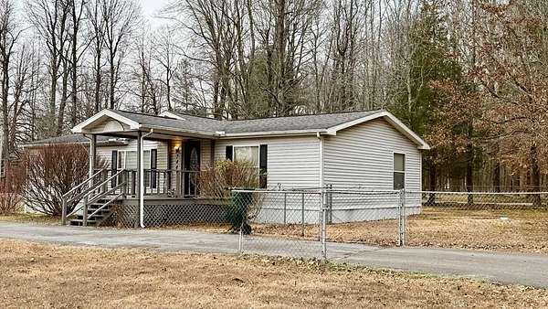 0.4 Acres of Land with Home for Sale in Madisonville, Kentucky