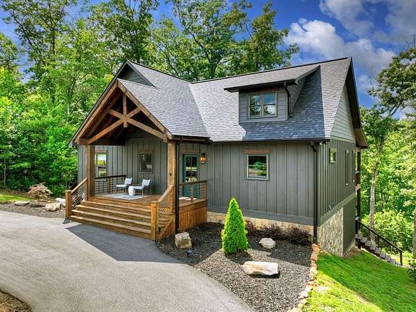 1.52 Acres of Residential Land with Home for Sale in Blue Ridge, Georgia