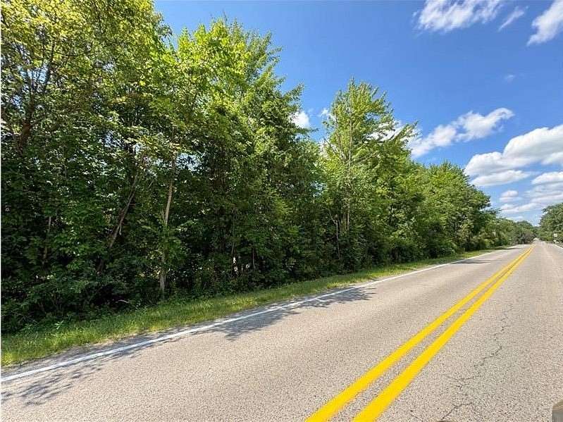 3.27 Acres of Residential Land for Sale in New Castle, Pennsylvania