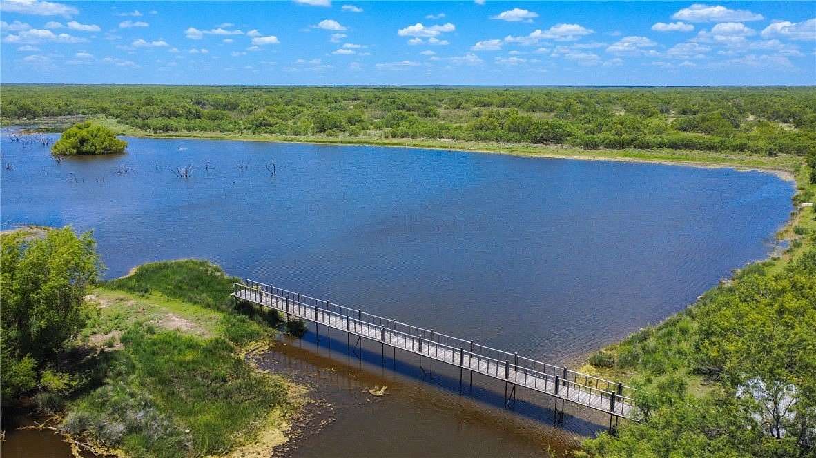 2,427 Acres of Land with Home for Sale in Carrizo Springs, Texas