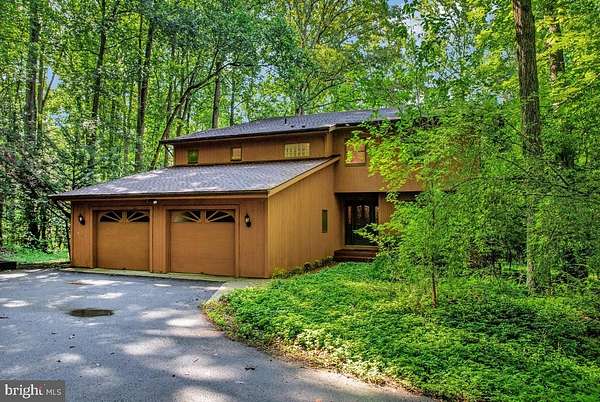 7.4 Acres of Residential Land with Home for Sale in Marriottsville, Maryland